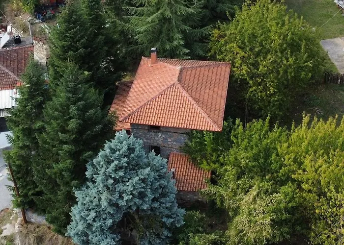 Holiday home Elato Stone House Panagitsa