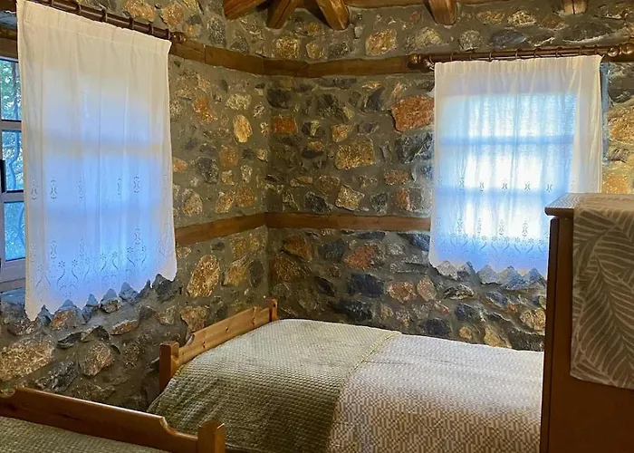 Elato Stone House Panagitsa