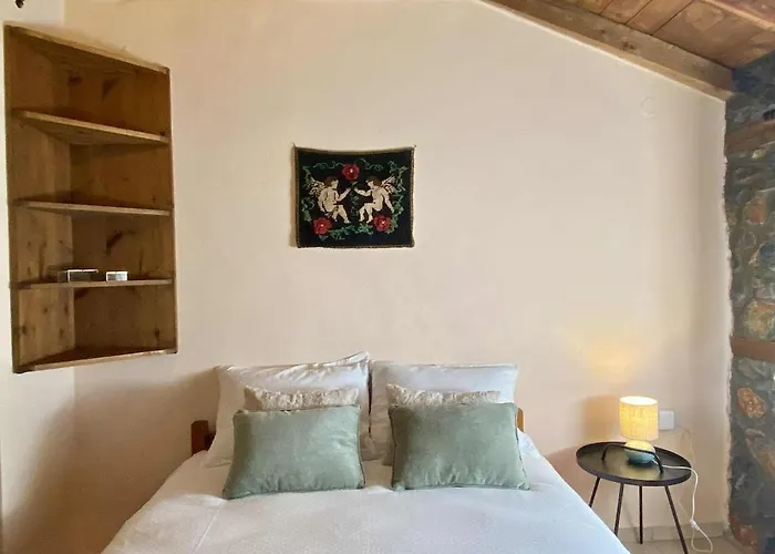 Elato Stone House Holiday home